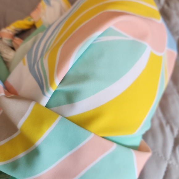 Cupshe pastel bathing suit.  Green, pink, white, and yellow.  Never worn - Picture 5 of 7